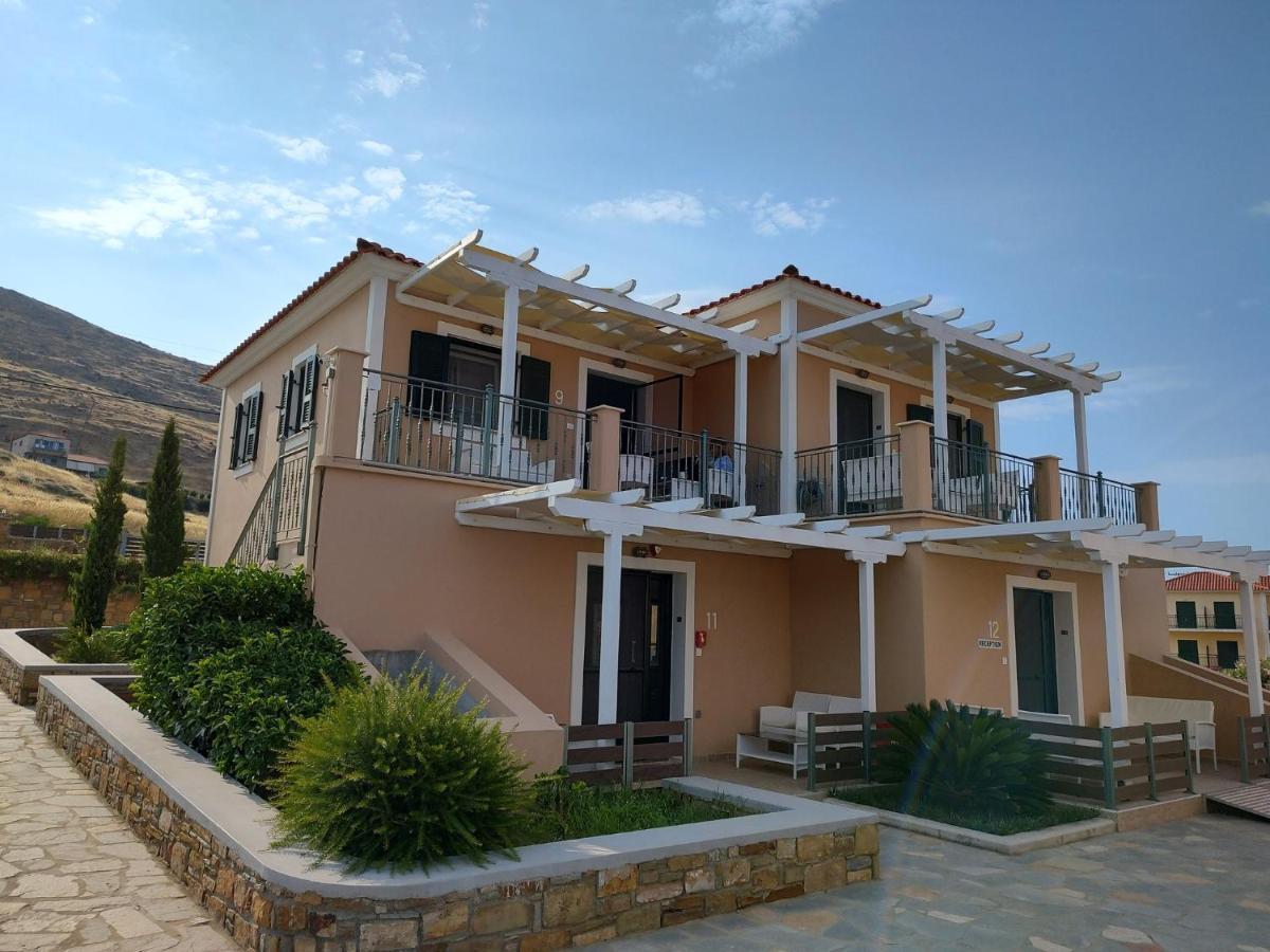 Captains View Apartments Platy Exterior photo