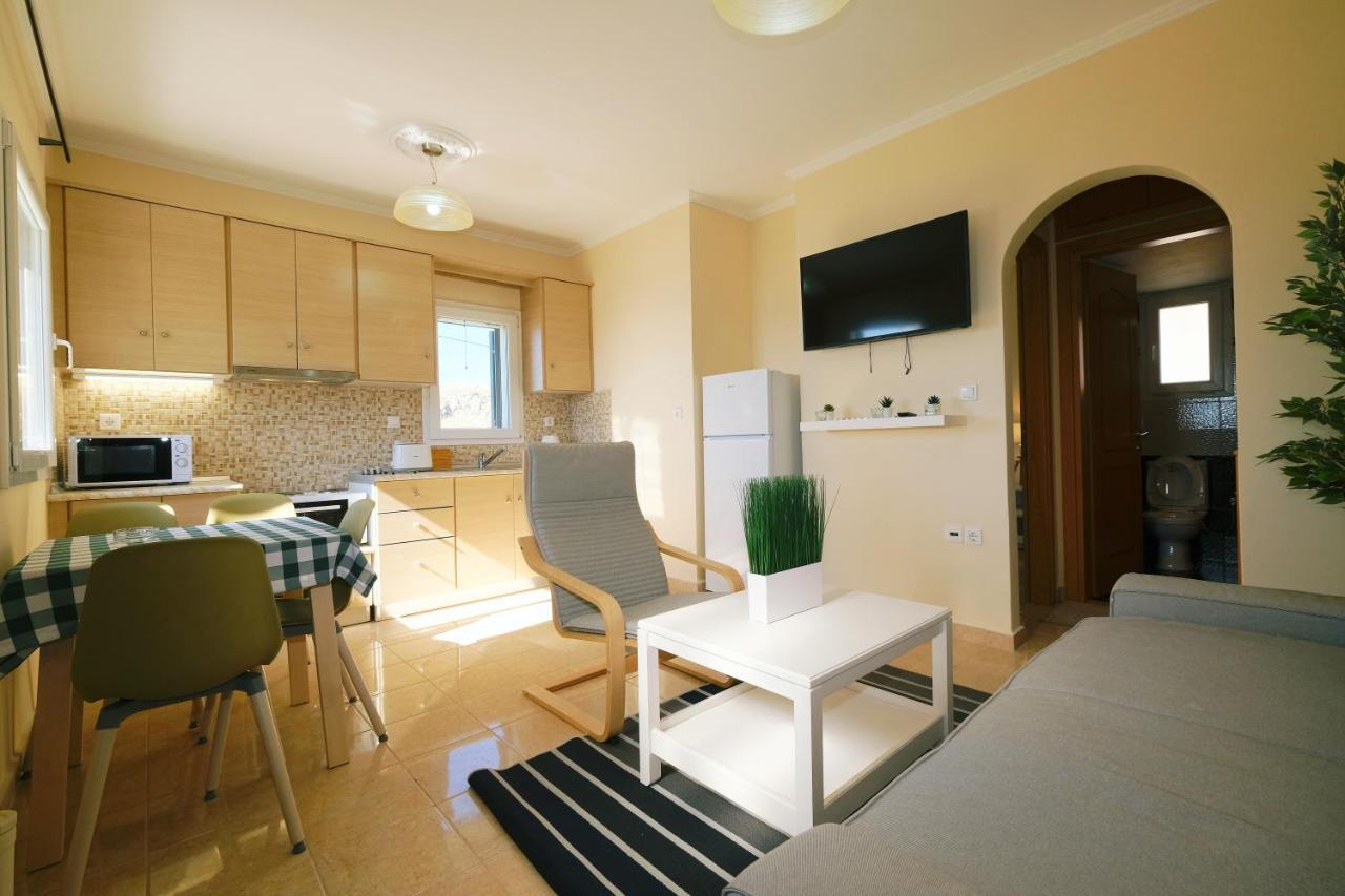 Captains View Apartments Platy Exterior photo