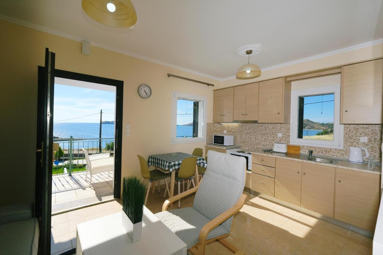 Captains View Apartments Platy Exterior photo